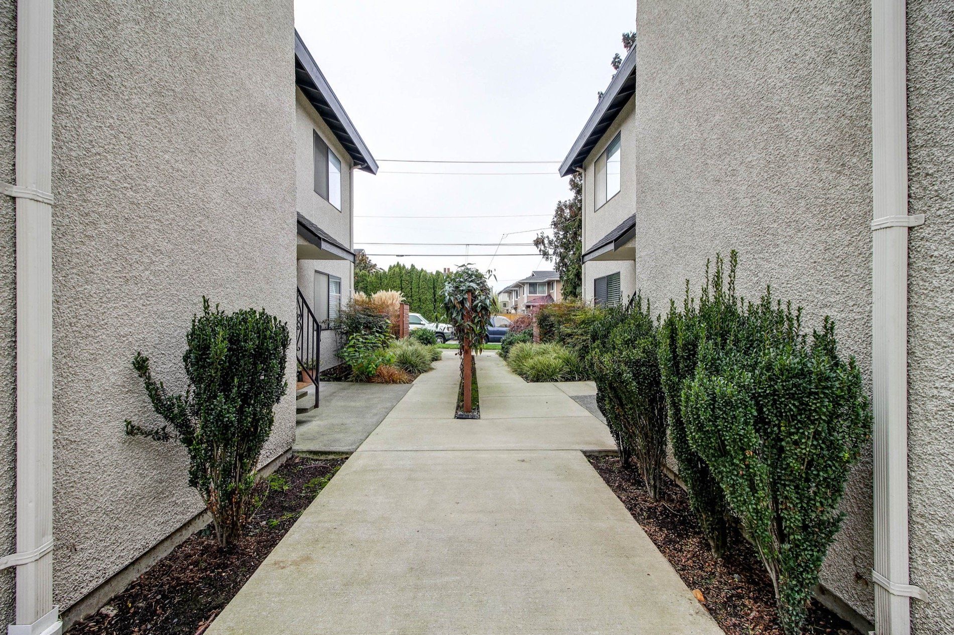 ALKI 12 APARTMENTS
