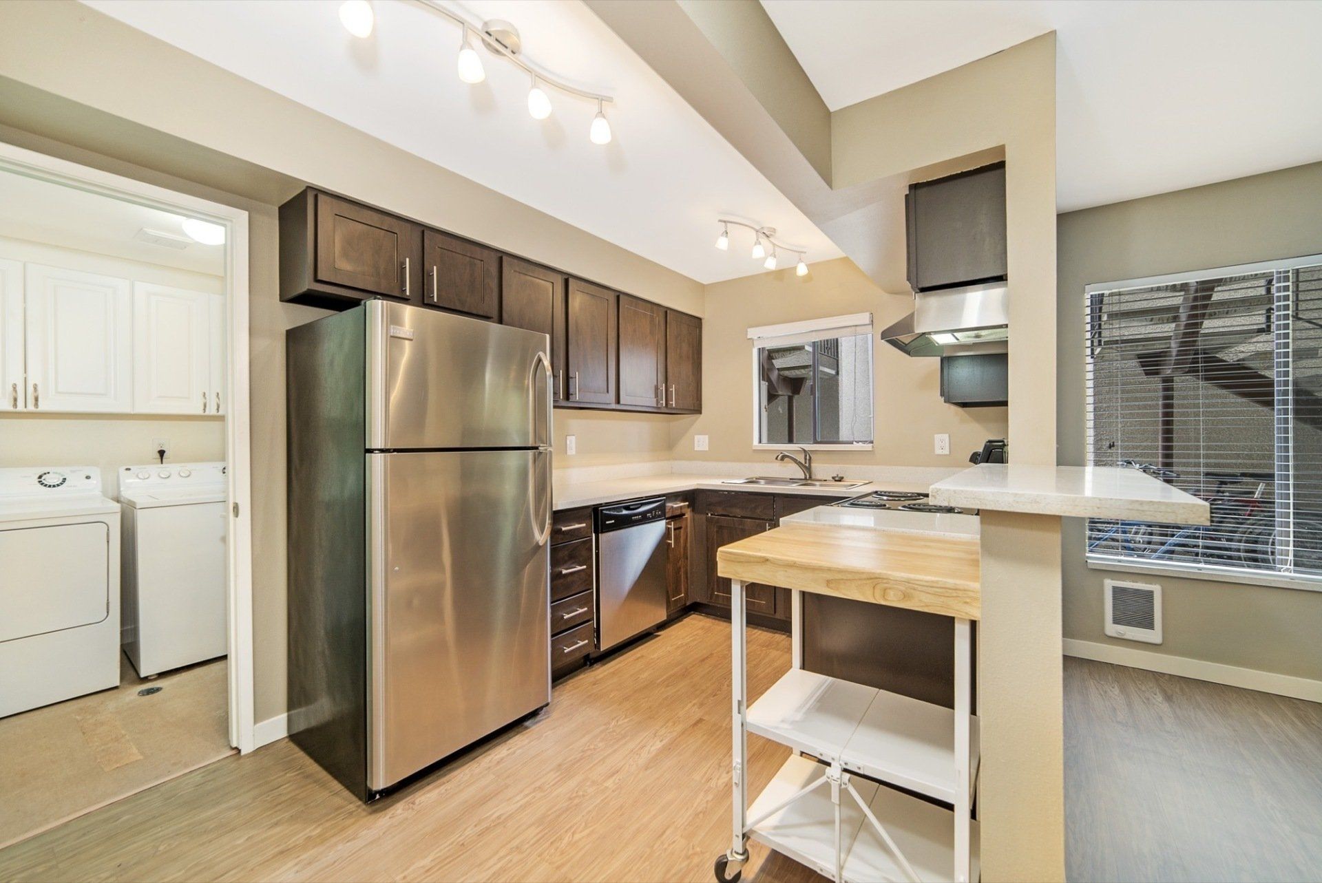 ALKI 12 APARTMENTS