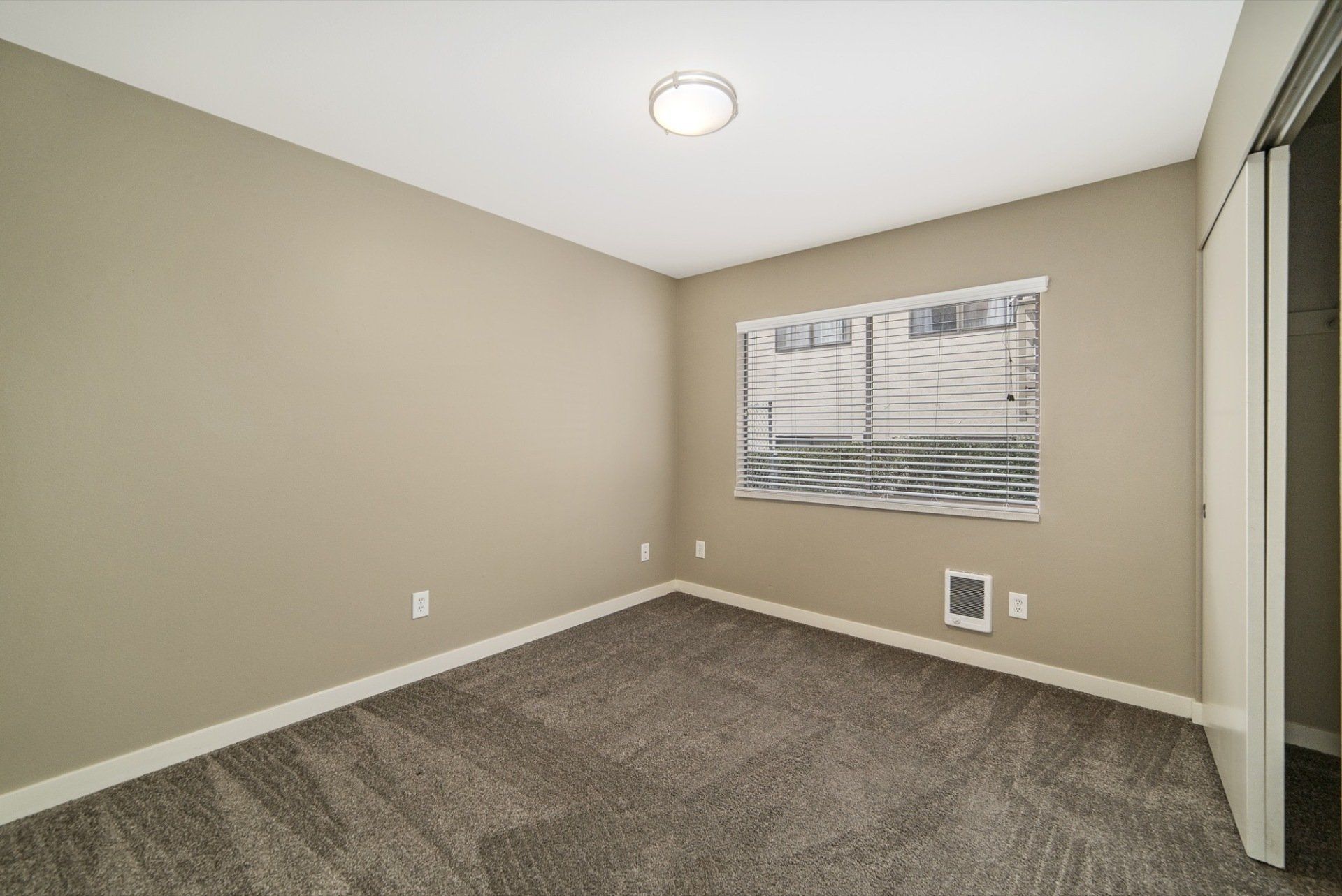 ALKI 12 APARTMENTS