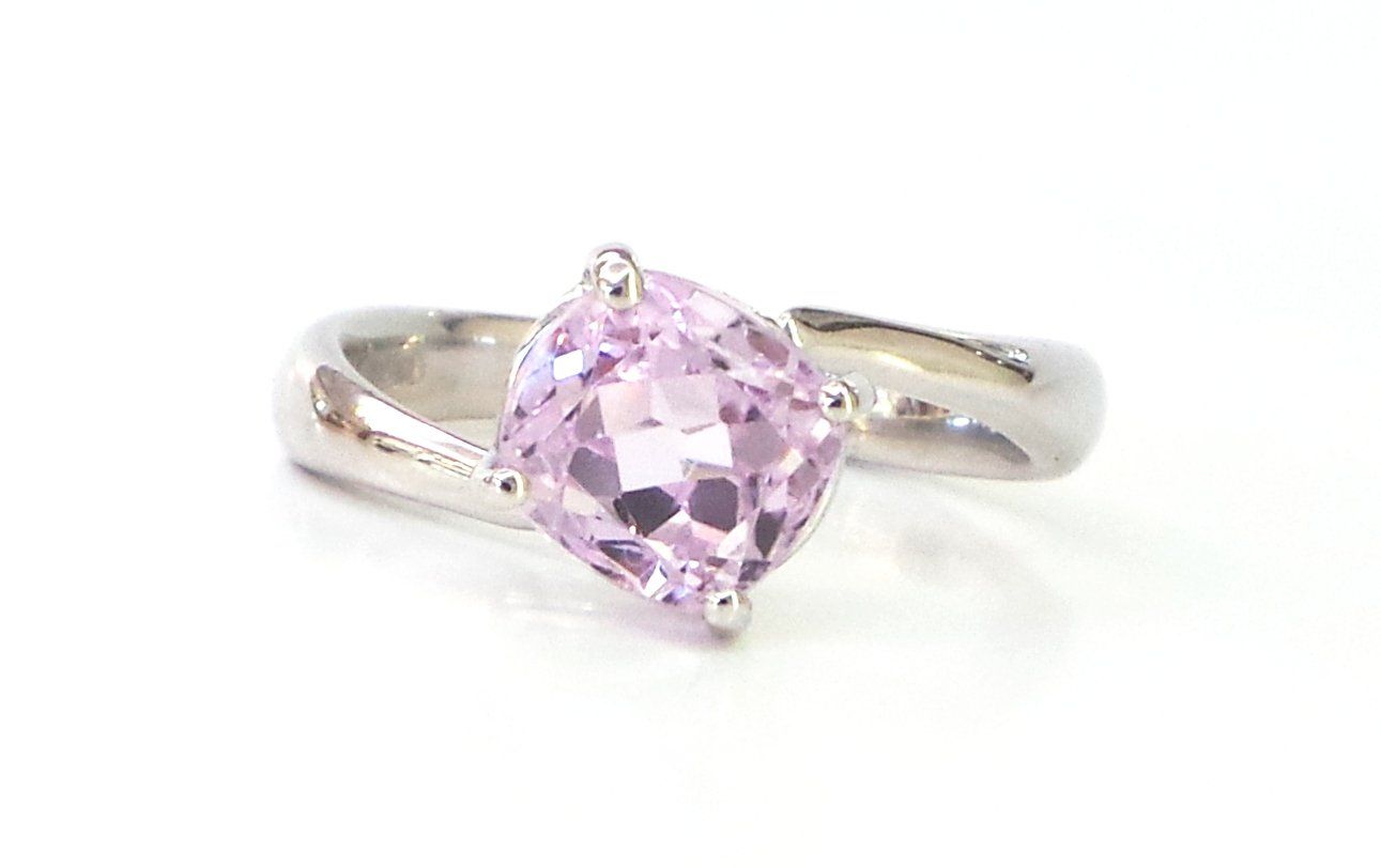 Cattelan - anello oro bianco 750 - kunzite - mod. Dalia