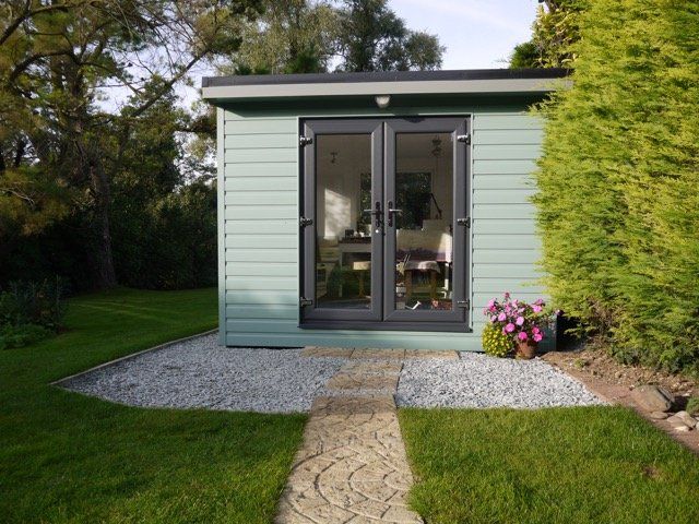 SIPS-garden-office-green-closed