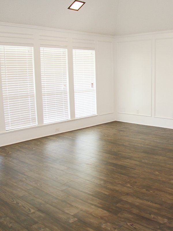 Empty Room With Timber Floor — Gallery in Lismore, NSW