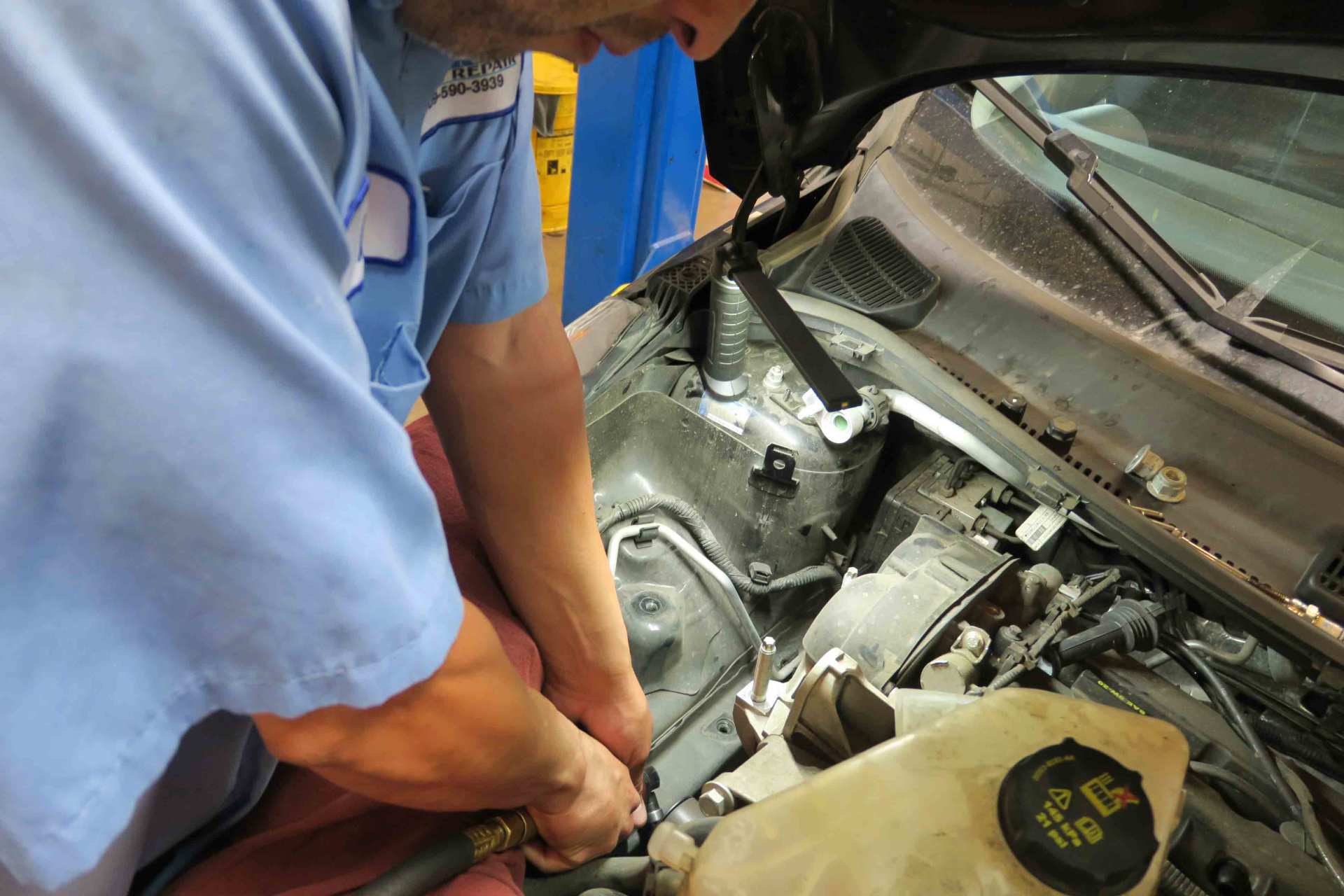 Wheel Cylinders — Auto Mechanic Repairing Engine in Ontario, California