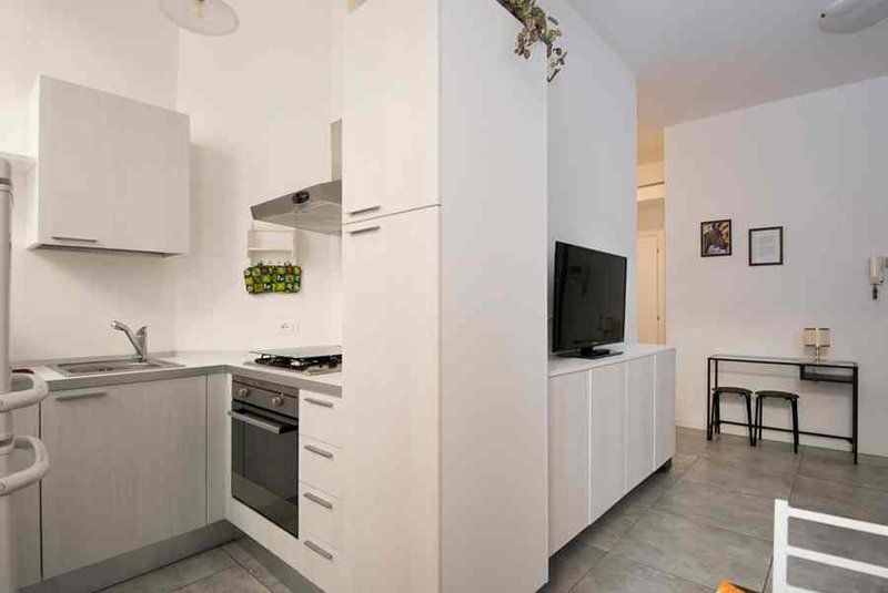 Cucina ad angolo completa