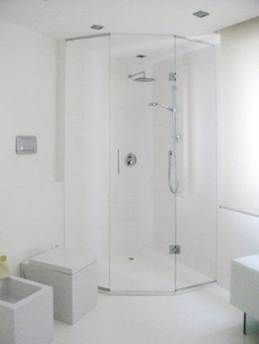 cabina doccia in vetro