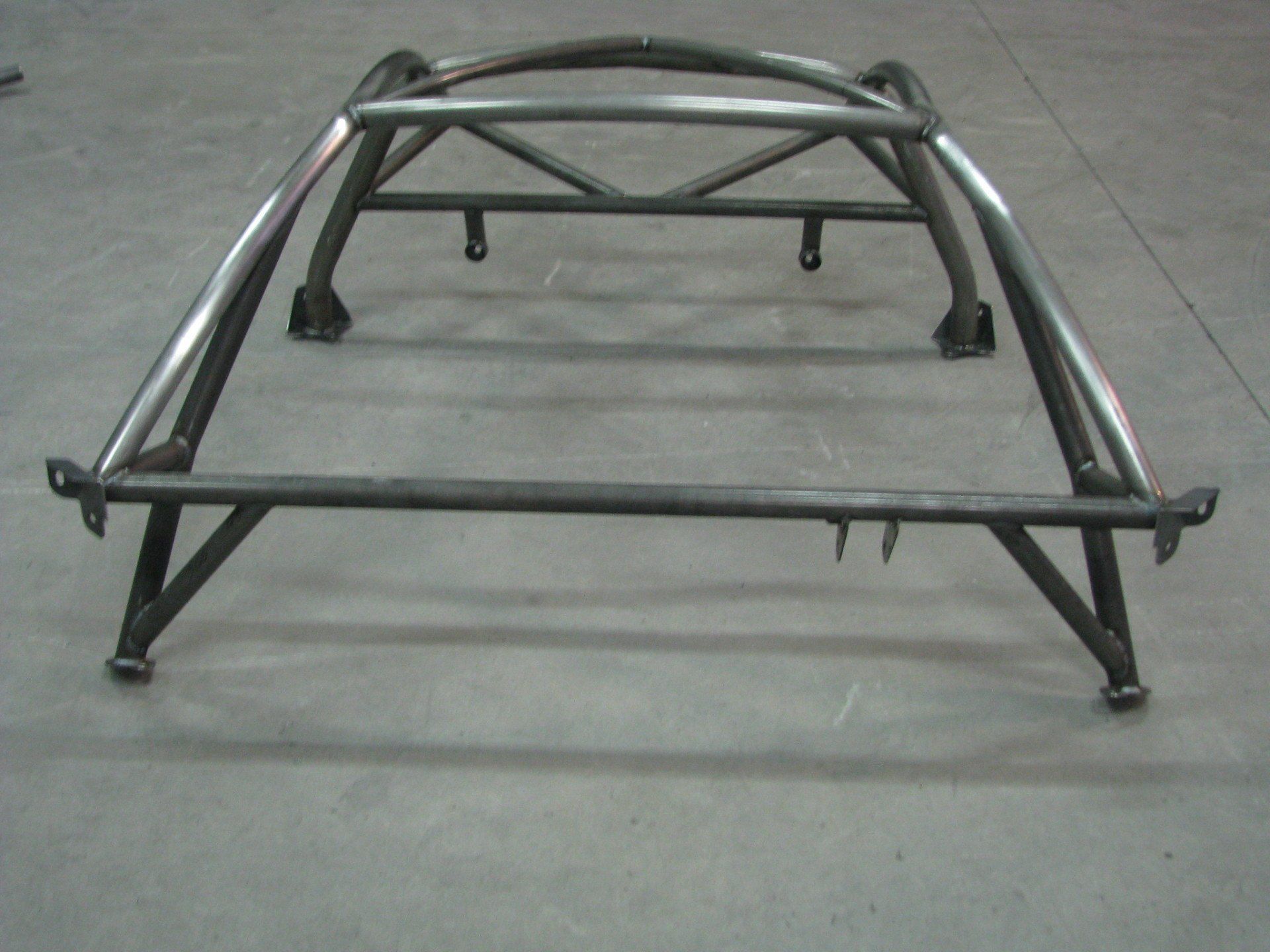 Roll bar