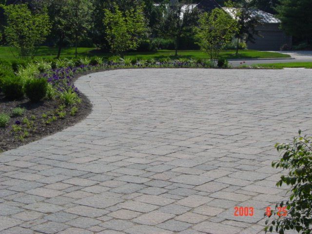 Open Area on Park — Columbus, OH — Scioto Landscaping