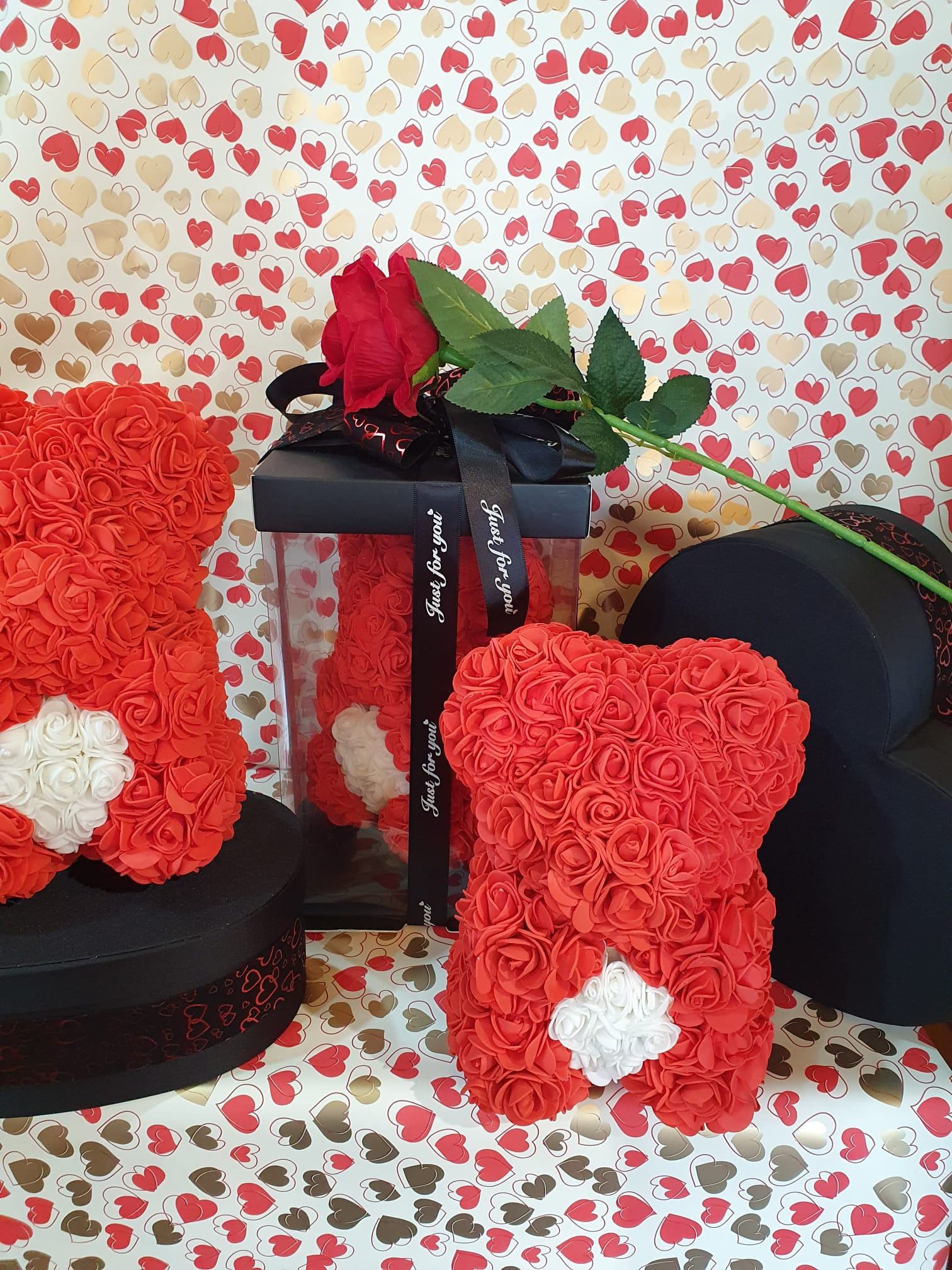 pupazzo con fiori