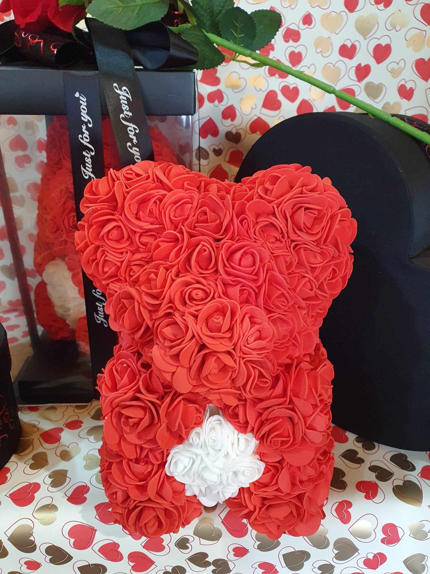pupazzo con fiori