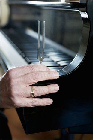 piano playing equipment