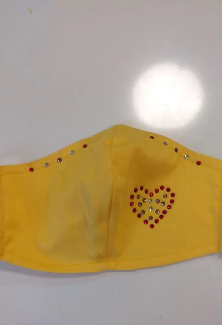 Sejas maskas, sejas masku šūšana, Puvciems, apģērbu remonts Rīgā, Šūšanas pakalpojumi Purvciemā, Purvciems, šūšanas darbnīca, šūšana, apģērbu remonts, aizkaru šūšana