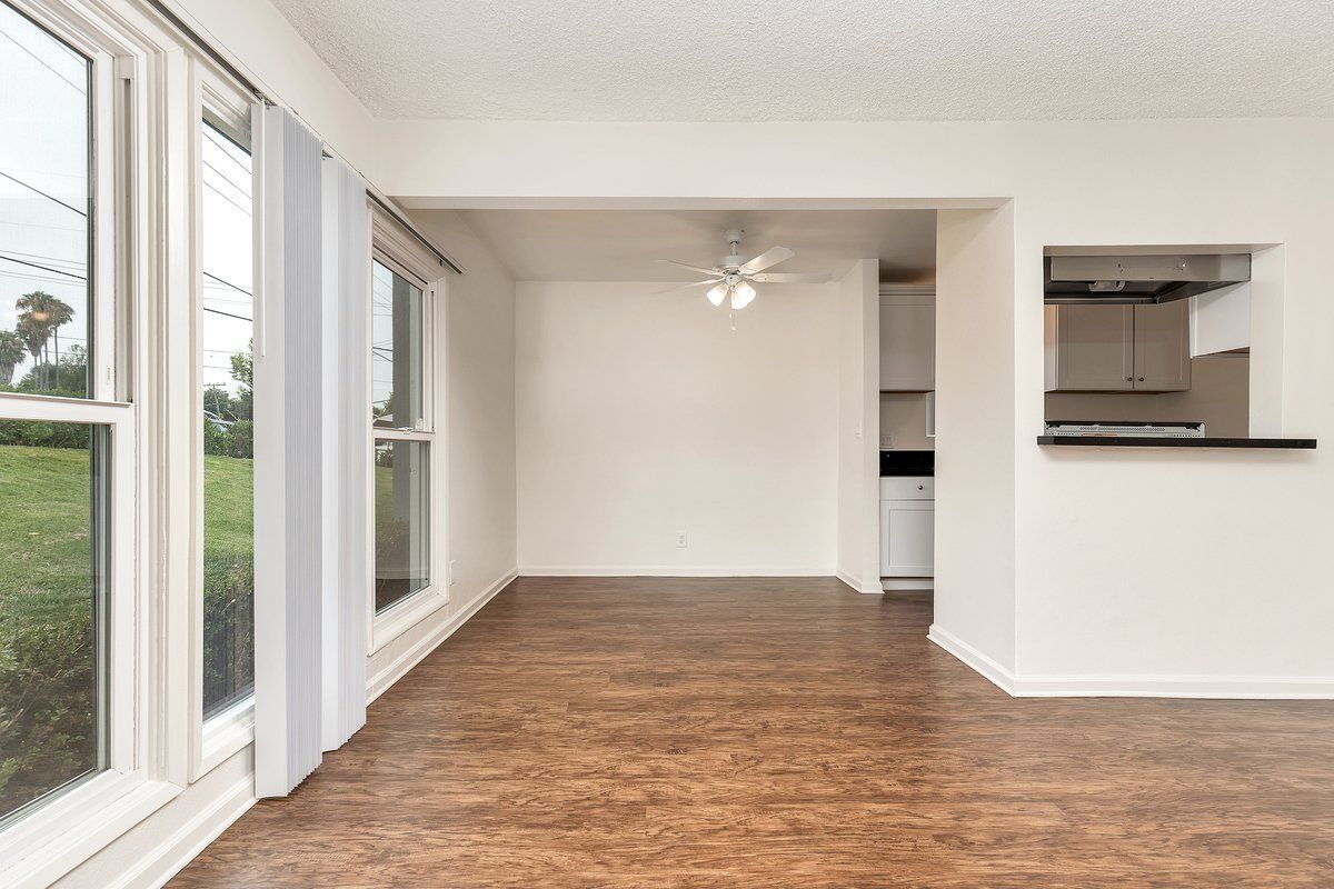 Canyon Drive property image of interior
