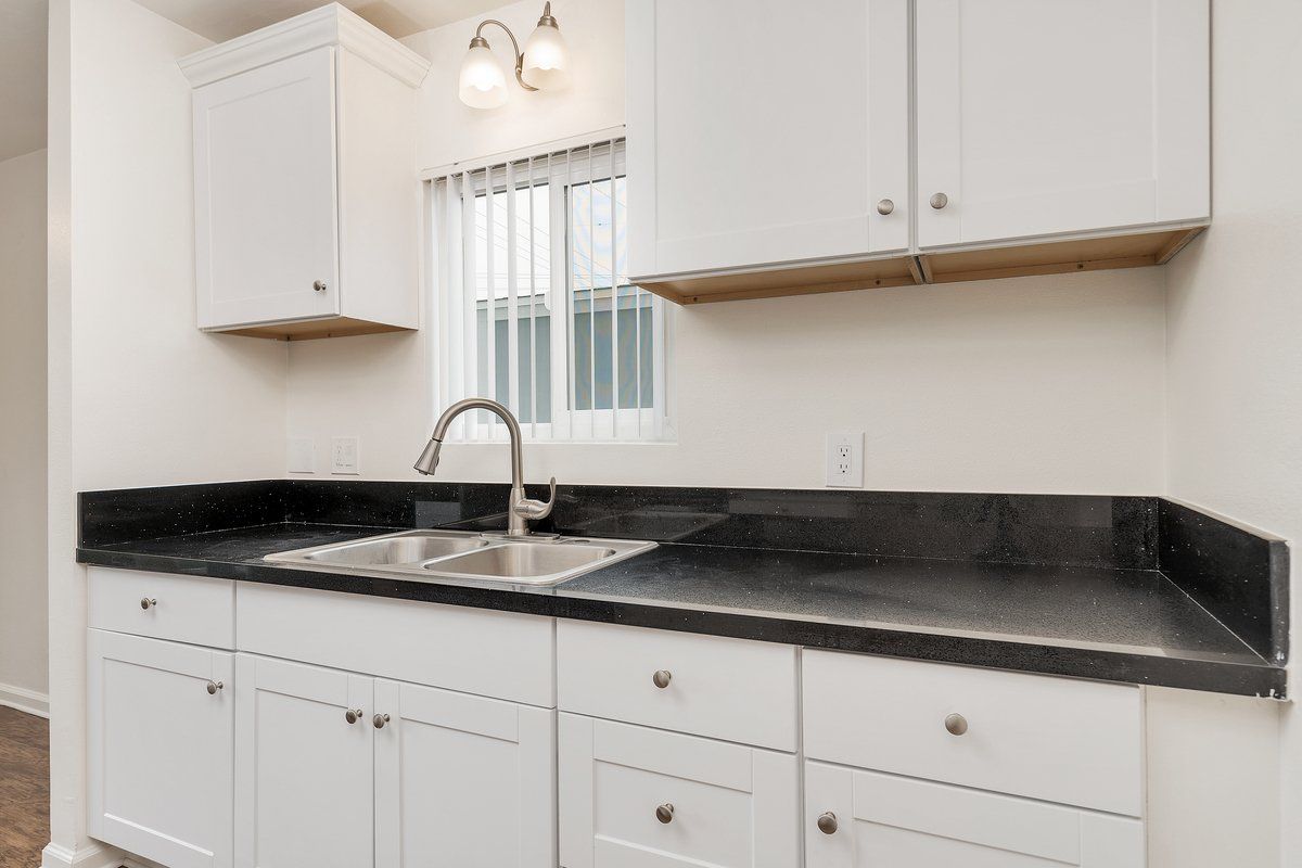 Canyon Drive property image of interior kitchen