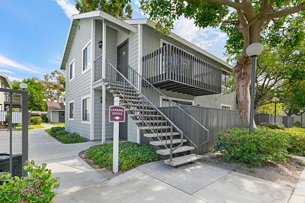 Magnolia Plaza Apartment Property Image of exterior