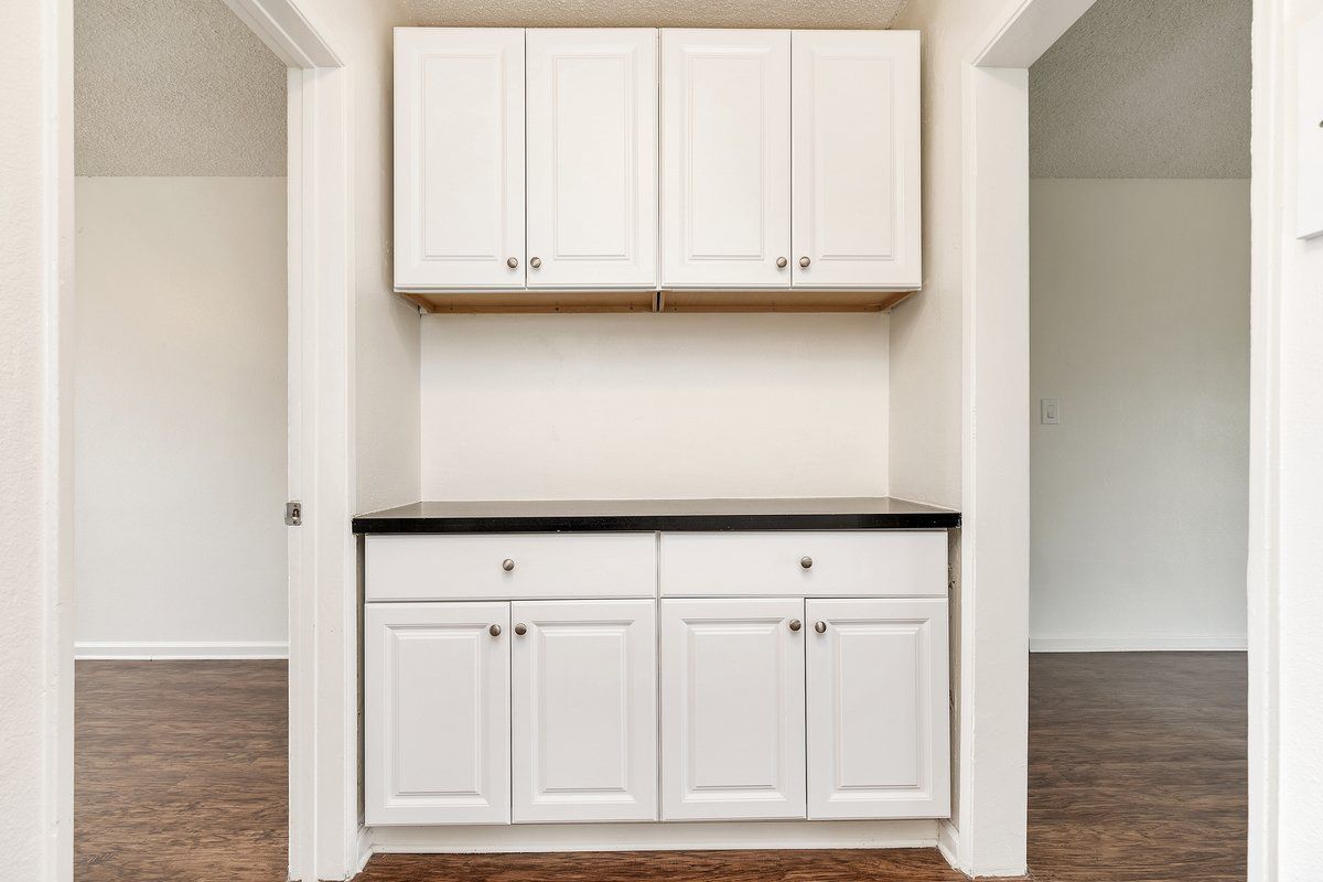 Canyon Drive property image of interior storage