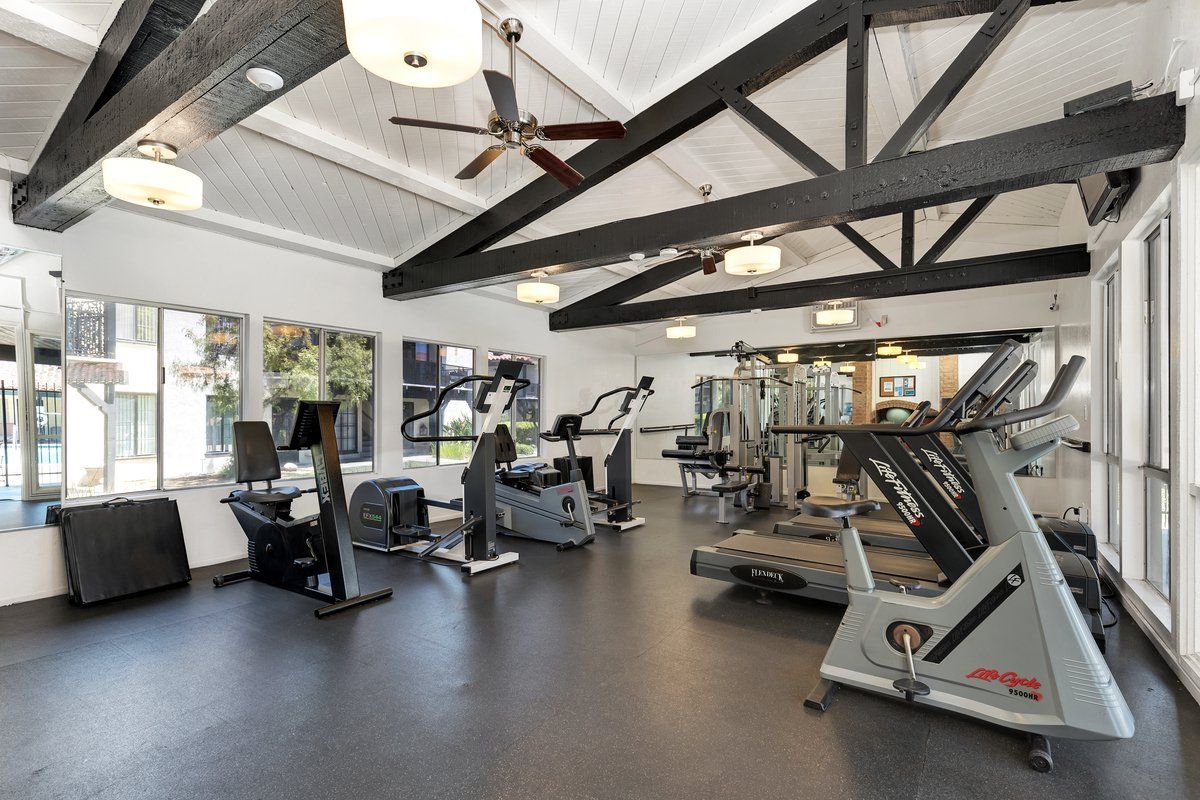Mission Plaza Apartments Property Image of gym