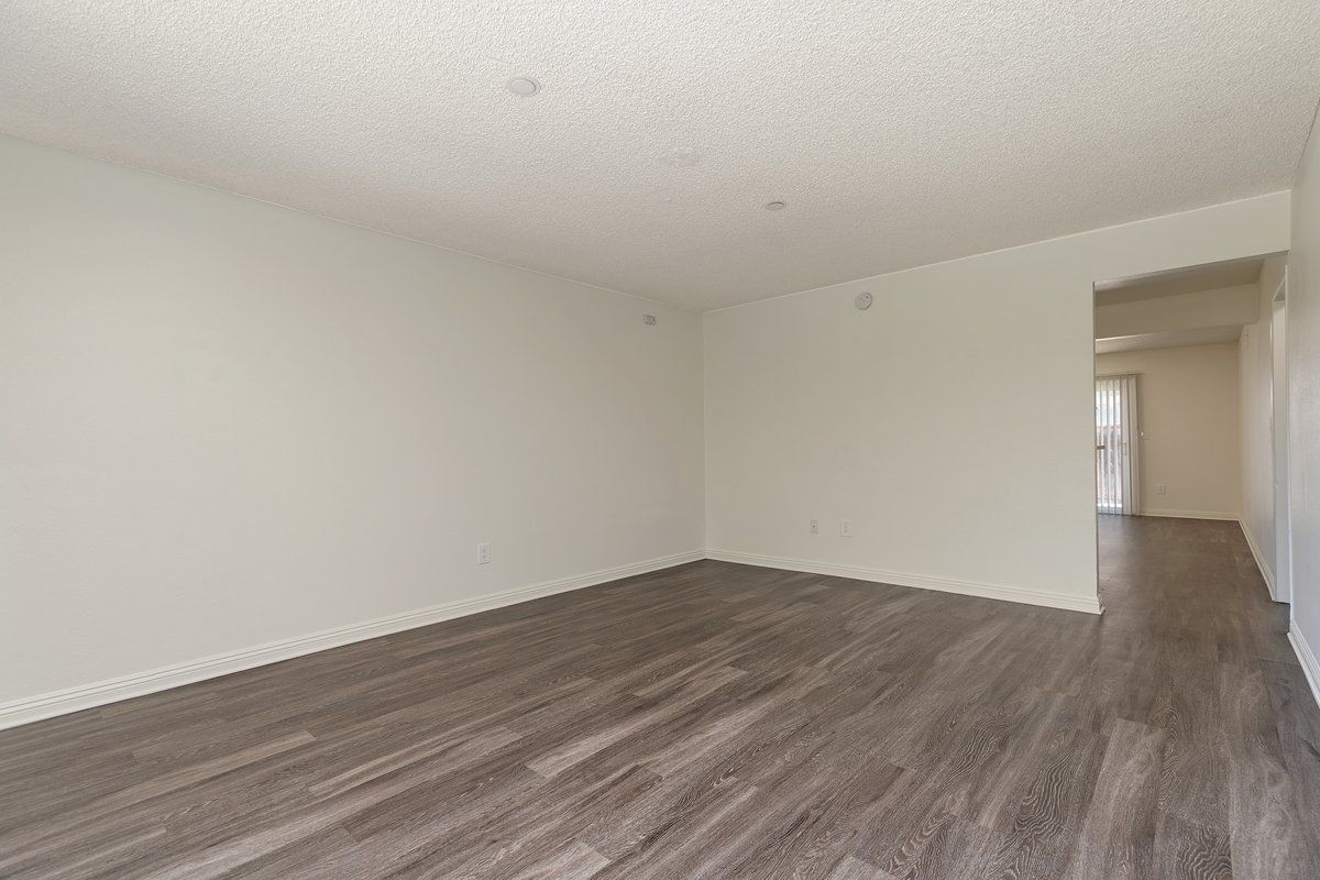 Windsor Gardens Apartments property photo of interior kitchen