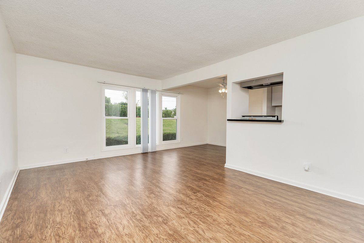 Canyon Drive property image of interior