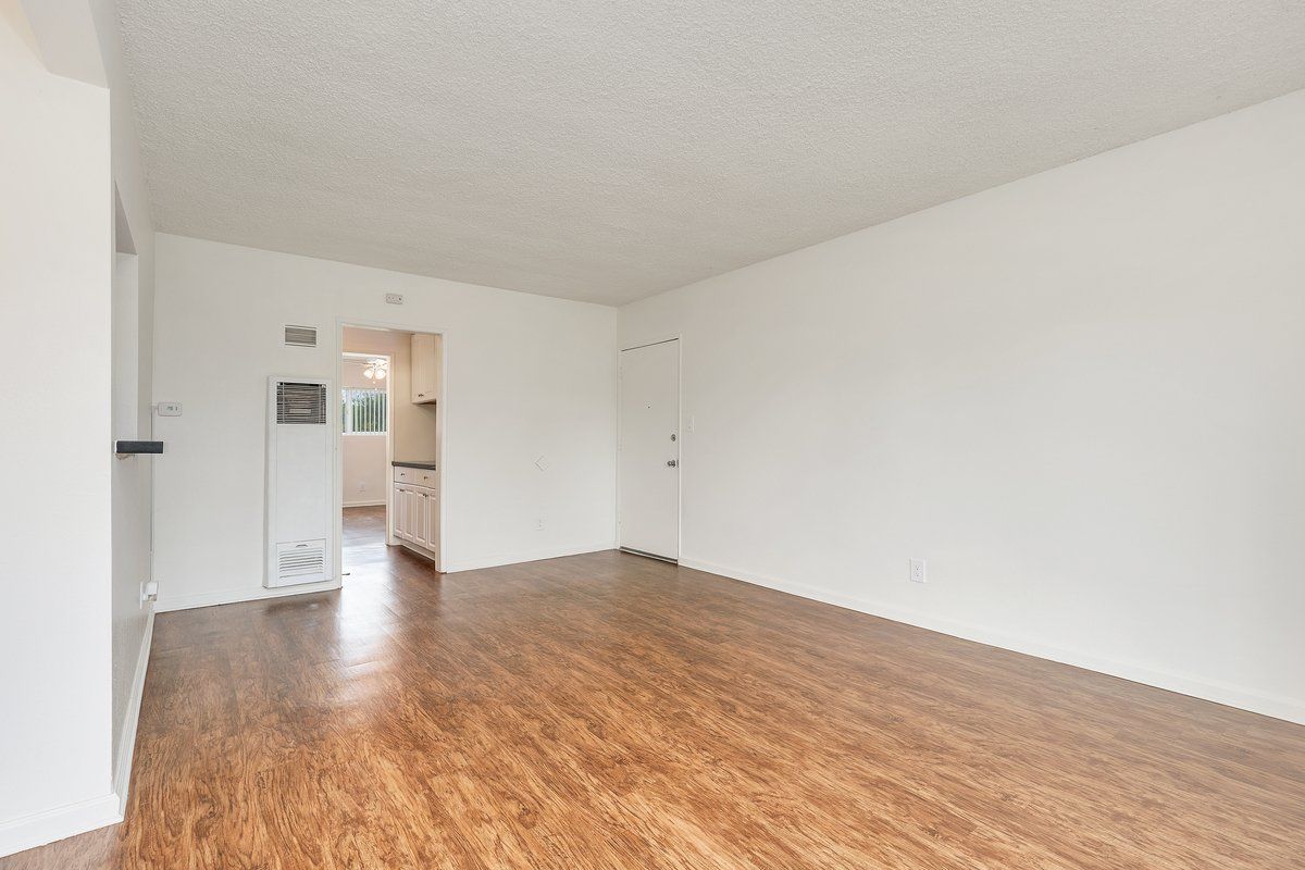 Canyon Drive property image of interior