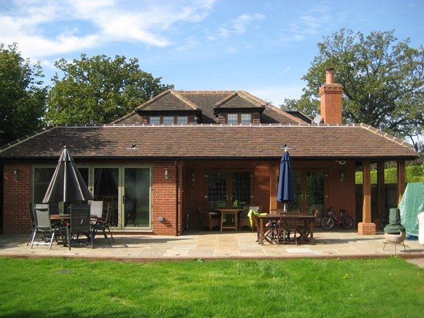 Extension to chalet bungalow