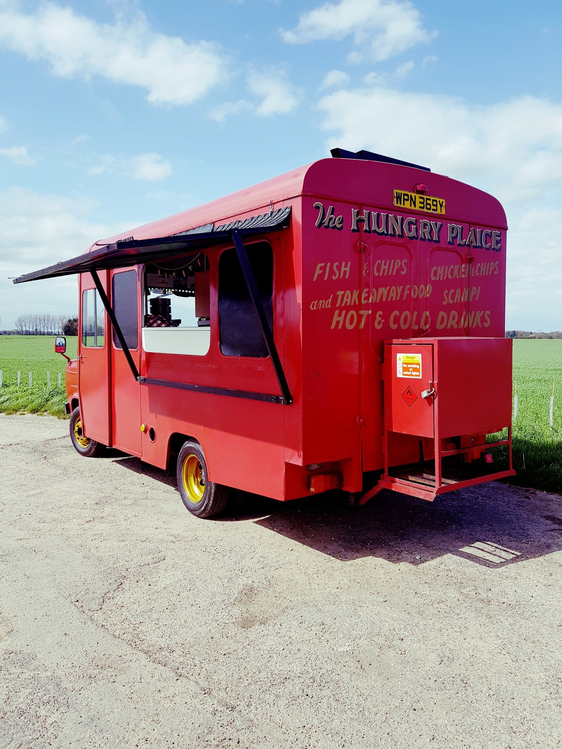 gallery - the hungry plaice