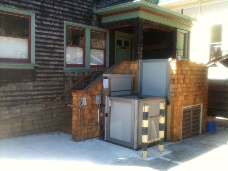 vertical wheelchair lift and stairs no ramp
