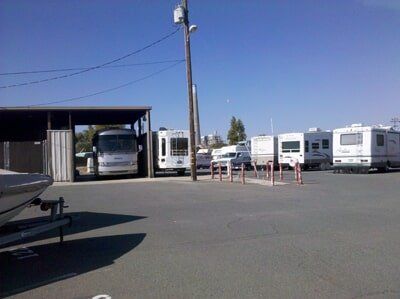 Parked rv - rv storage in Antioch, CA