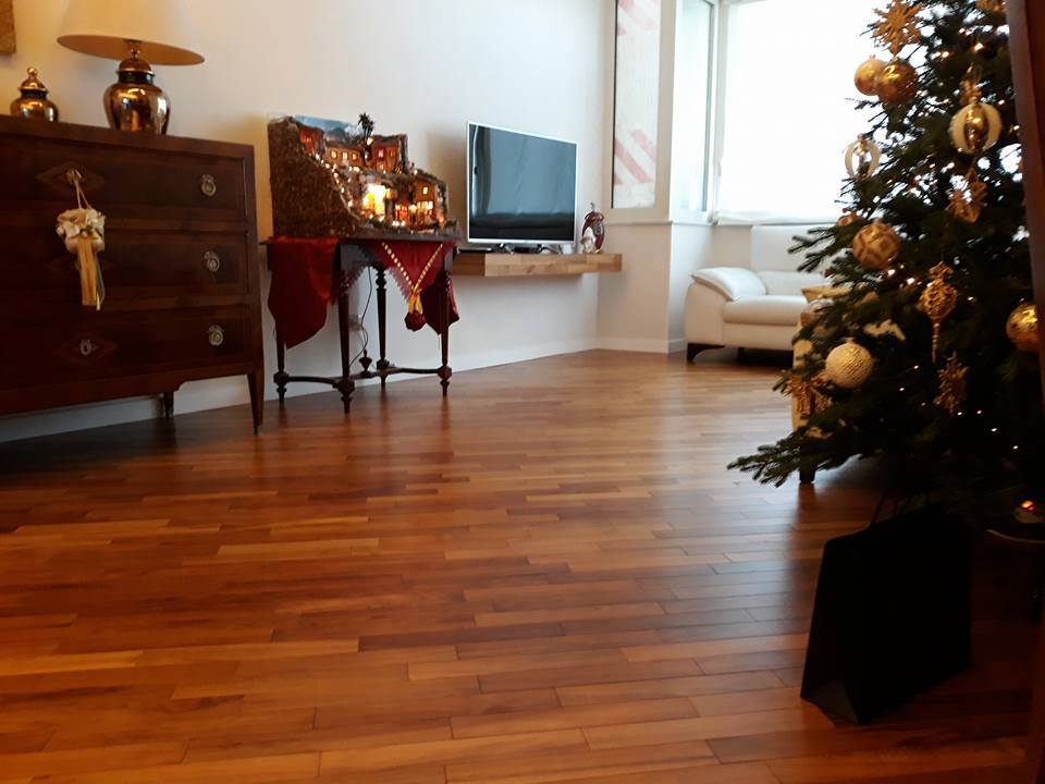 parquet mogano