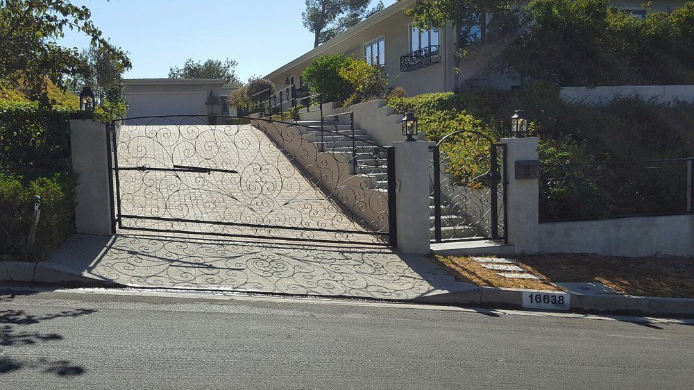 New Iron Gate — Simi Valley, CA — All Valley Wrought Iron