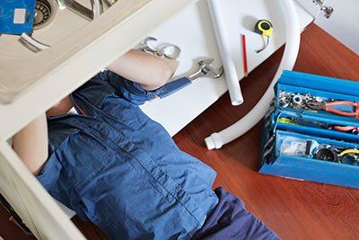installing new pipes under sink