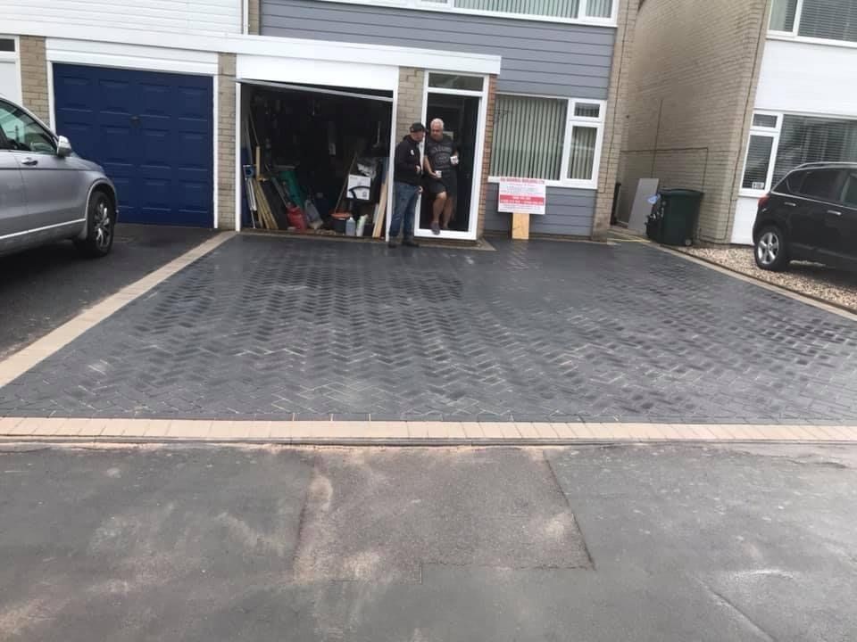 Driveway by block paving specialists GQ General Builders Wolverhampton