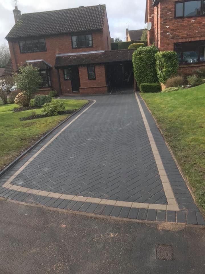 Driveway by block paving specialists GQ General Builders Wolverhampton