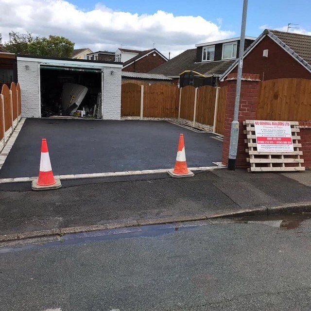 Driveway by tarmac specialists GQ General Builders Wolverhampton