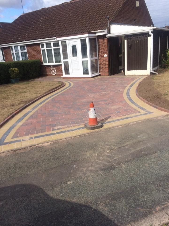 Driveway by GQ General Builders Wolverhampton