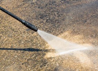 commercial pressure washing