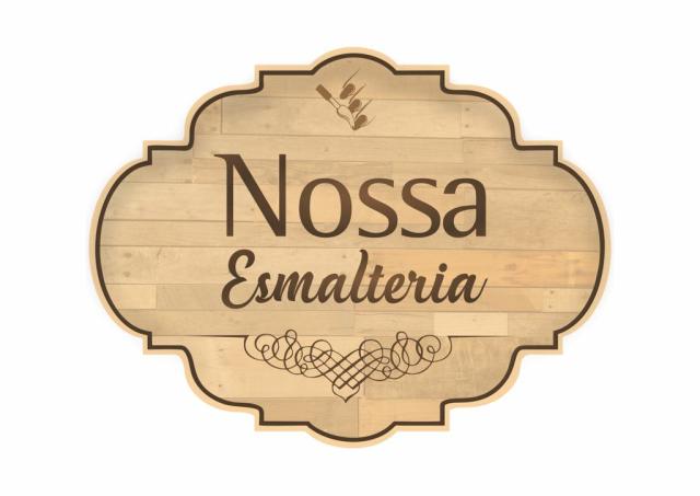 Uma placa de madeira que diz nossa esmalteria