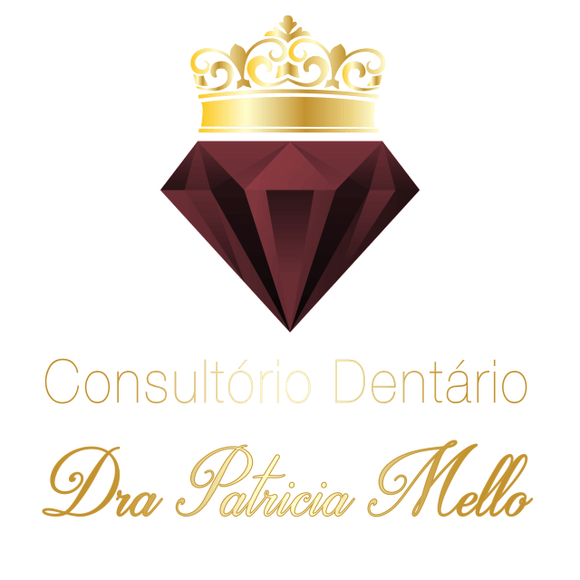 Um diamante com uma coroa de ouro em cima
