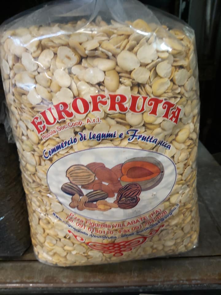 pacco di frutta secca