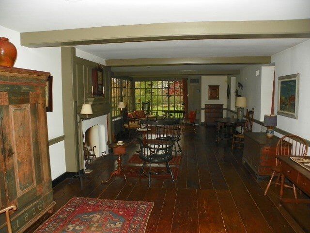 Interior painting services by Hanna Brothers Painting in Ambler, PA