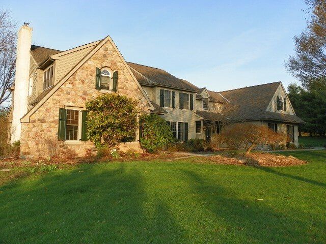 Exterior painting services by Hanna Brothers Painting in Ambler, PA
