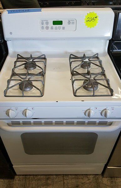 All-White Colored Stove — Appliance in Sacramento, CA All-White Colored Stove — Appliance in Sacramento, CA