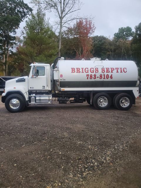 Septic Tank Diagram — Saunderstown, RI — Briggs Septic, Inc.