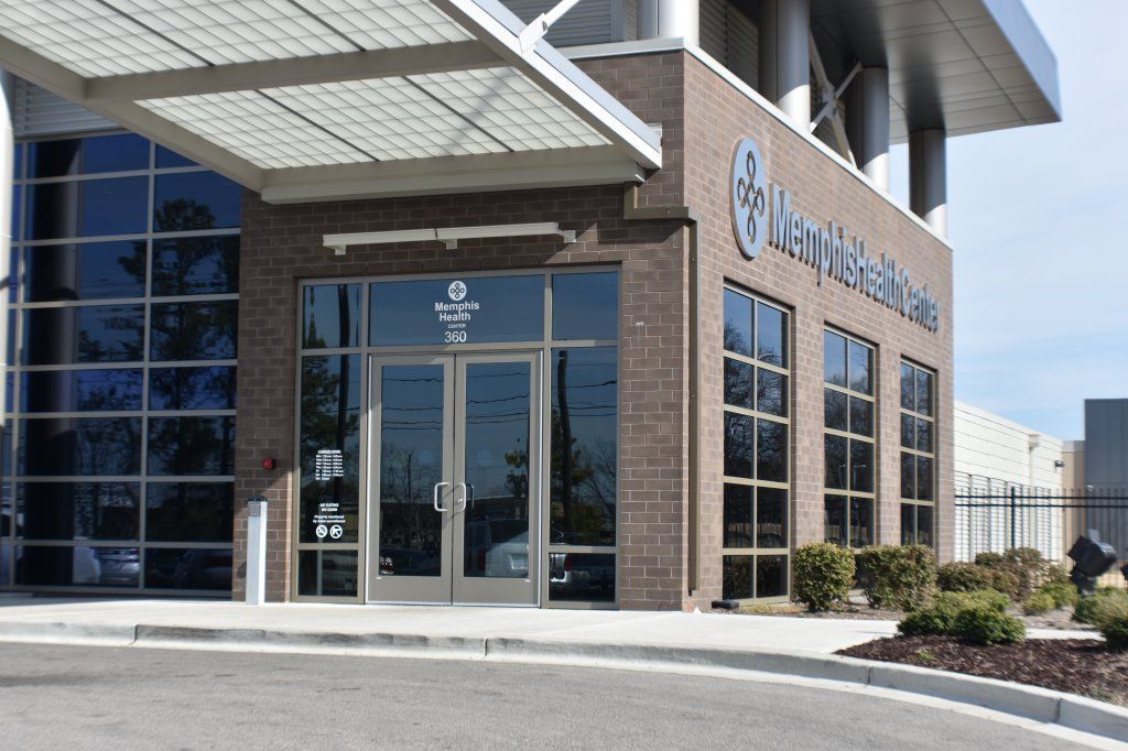 Split Face Block — Memphis Health Center Entrance 2 in Bartlett, TN