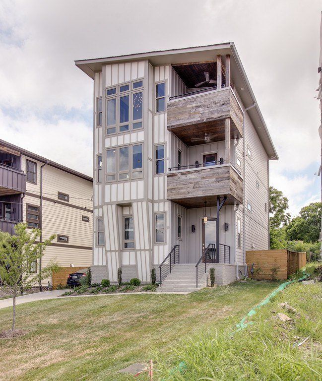 127 FERN AVE