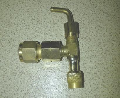 {enter Image Title 1} CHURCHILL PUMP CONNECTOR