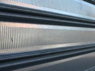 dettaglio di un basculante per garage