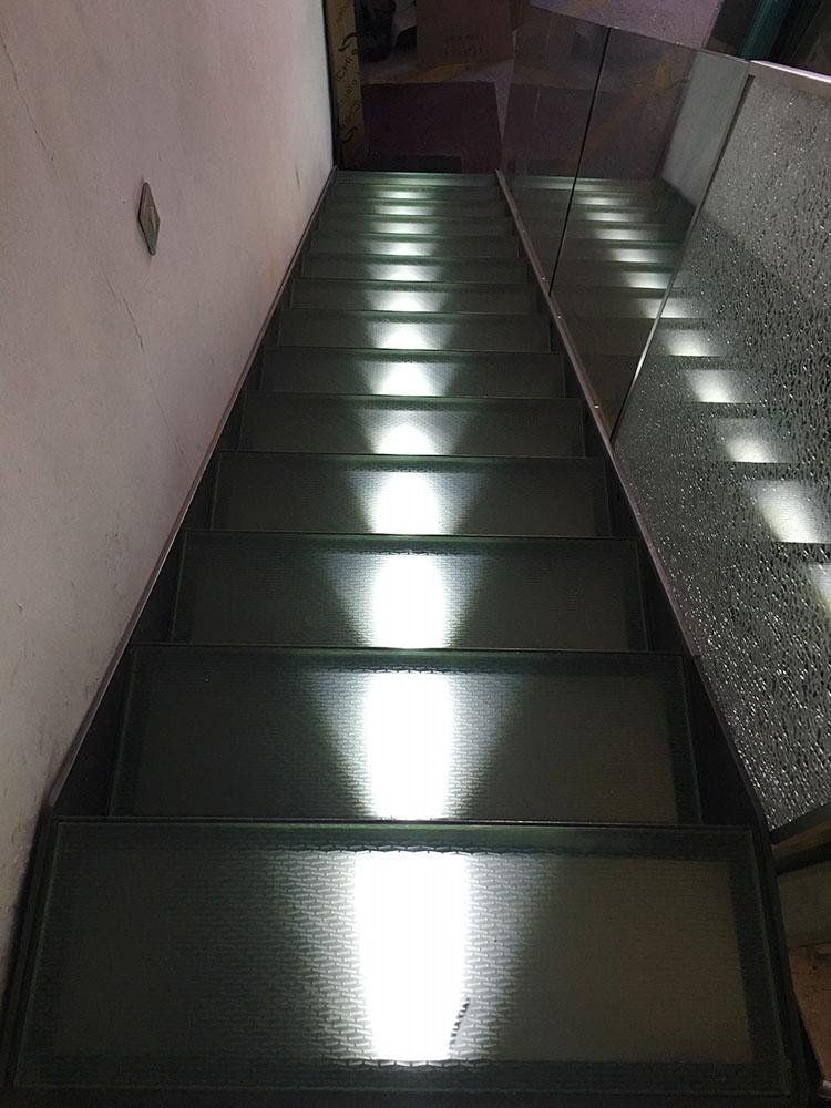 scale in vetro