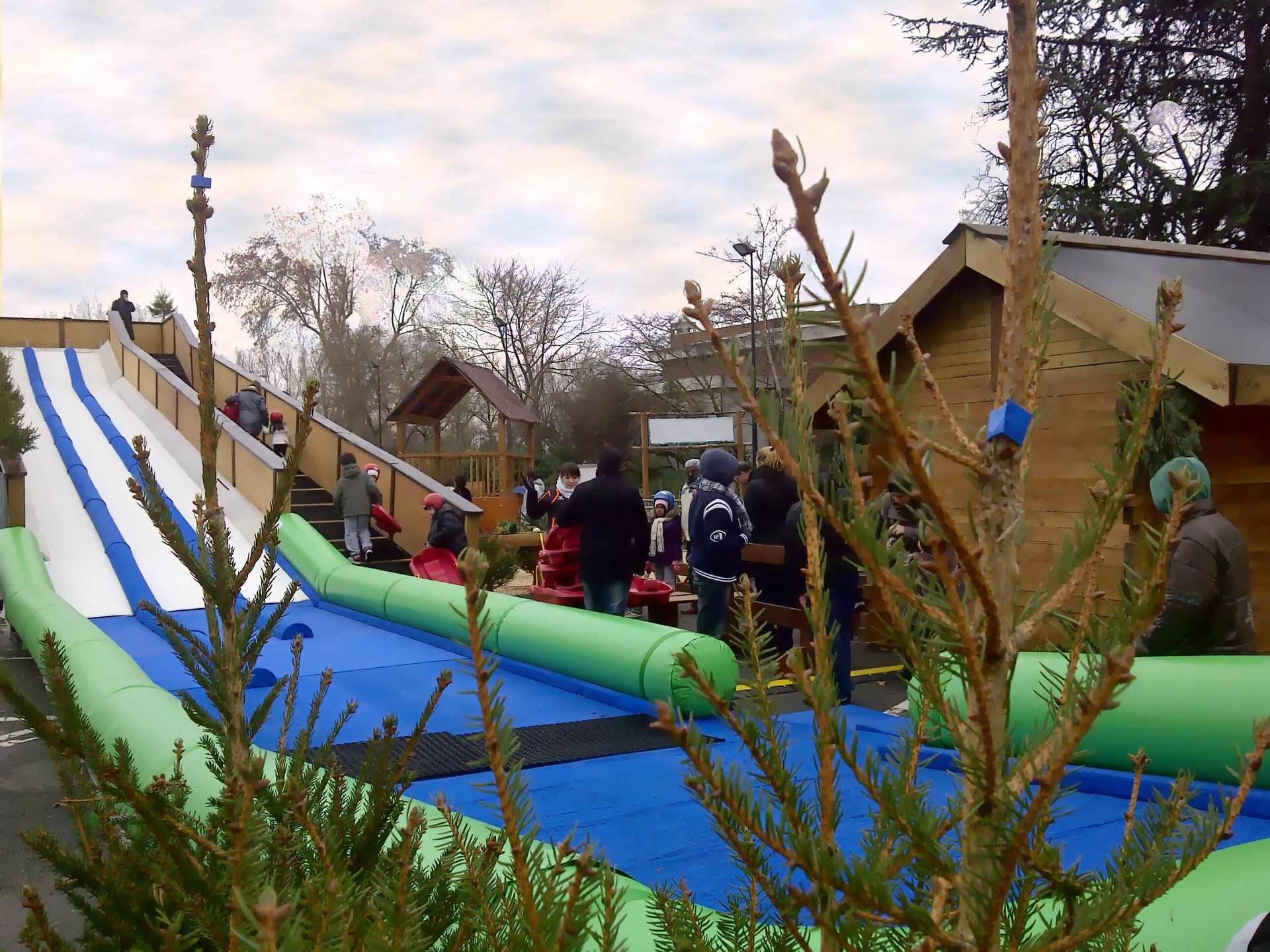 Luge artificielle noël