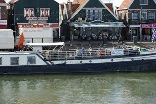 Boot Christina in Volendam Intersail Fietsvaar vakantie Christina in Volendam