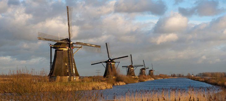 centrum Spakenburg centrum Spakenburg, route Amsterdam Leeuwarden 2018, fietsvaarvakantie, Intersail reizen